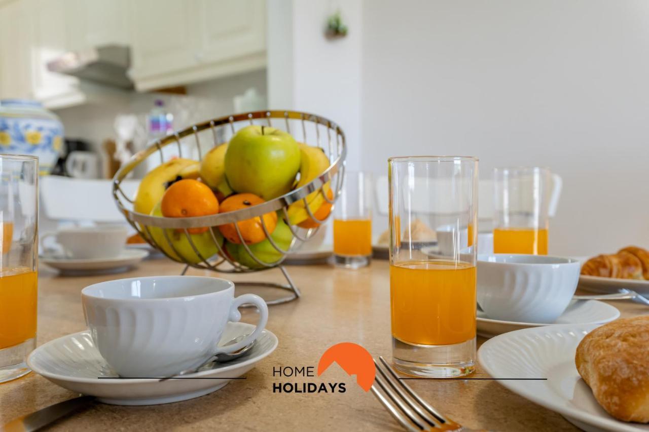#174 T2 Em Zona Tranquila By Holidays Apartment *