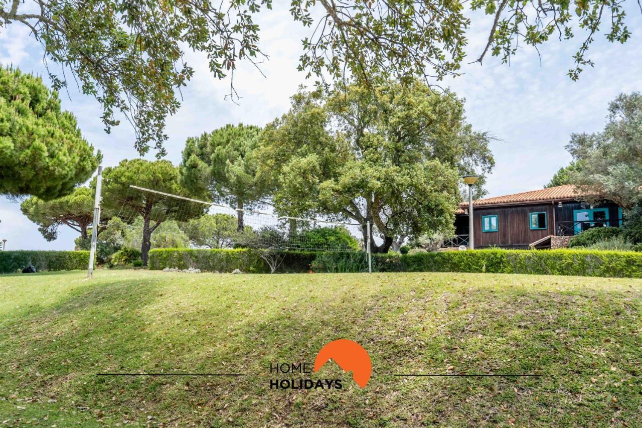 #174 T2 Em Zona Tranquila By Holidays Apartment *