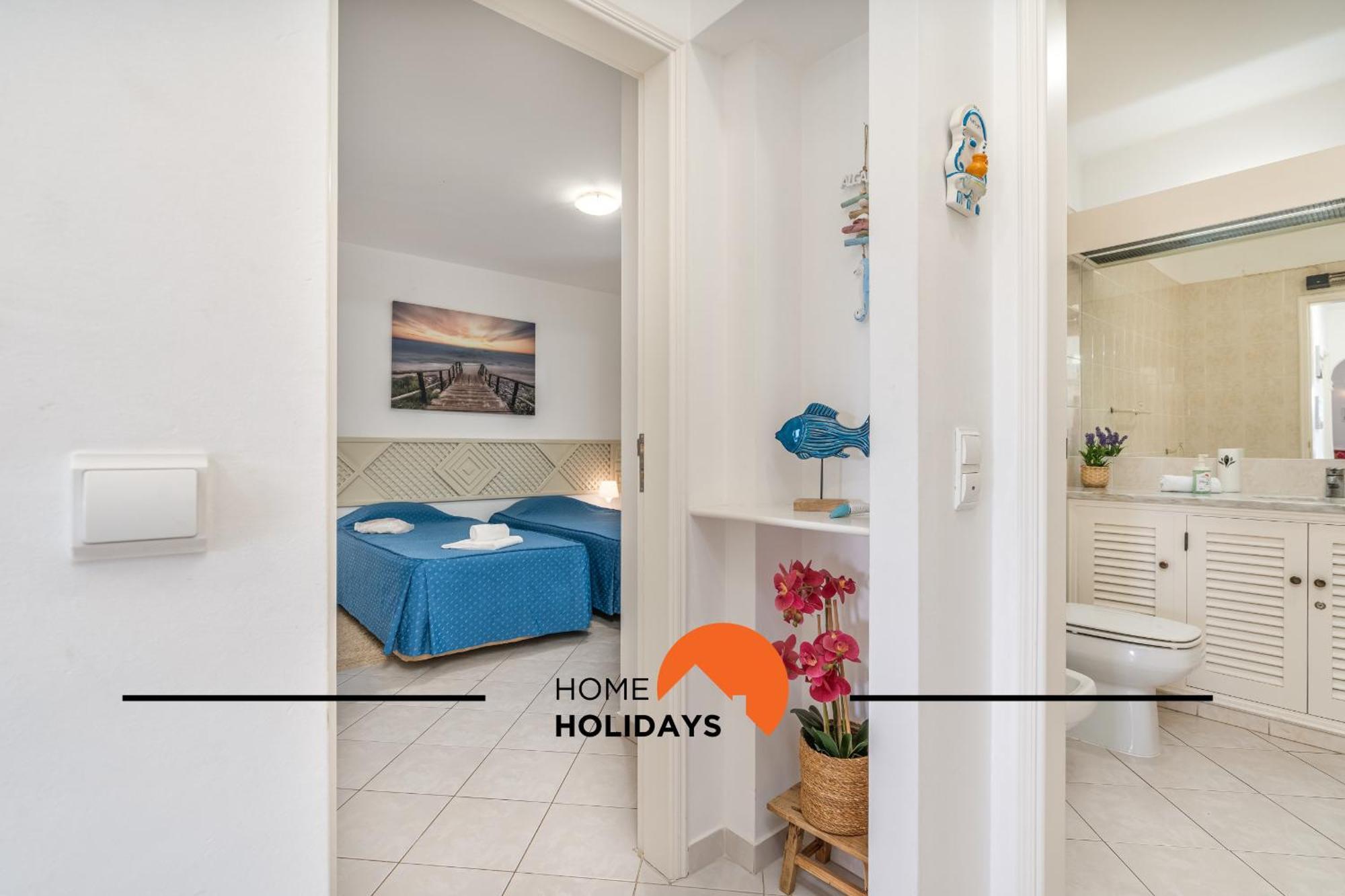 #174 T2 Em Zona Tranquila By Holidays *