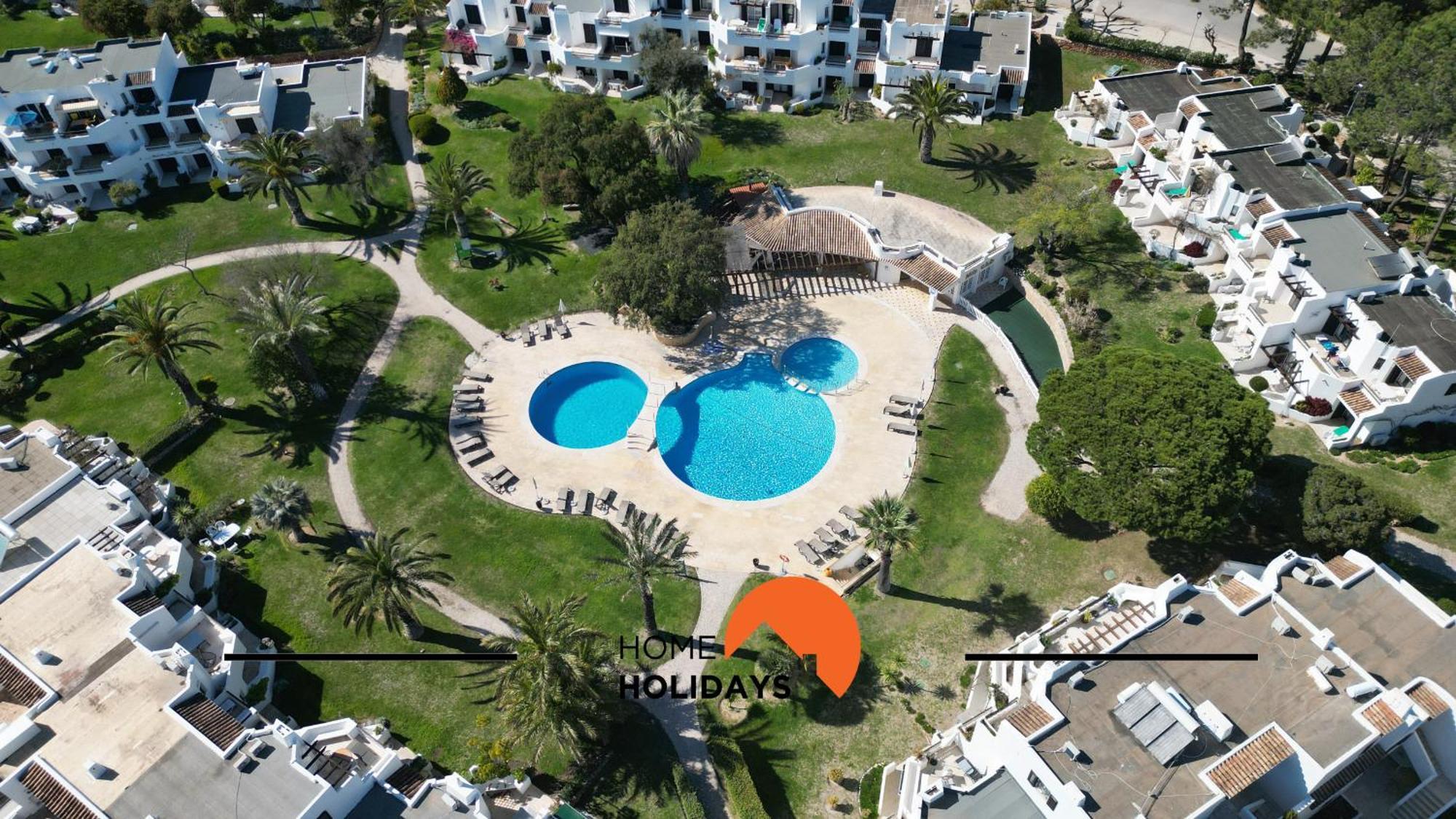 Apartment #174 T2 Em Zona Tranquila By Holidays