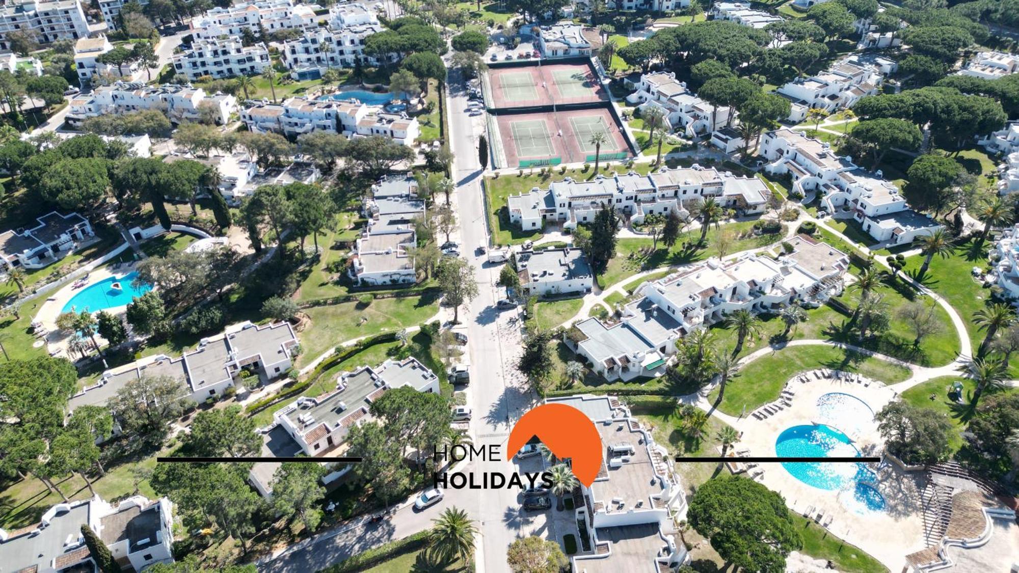 #174 T2 Em Zona Tranquila By Holidays *